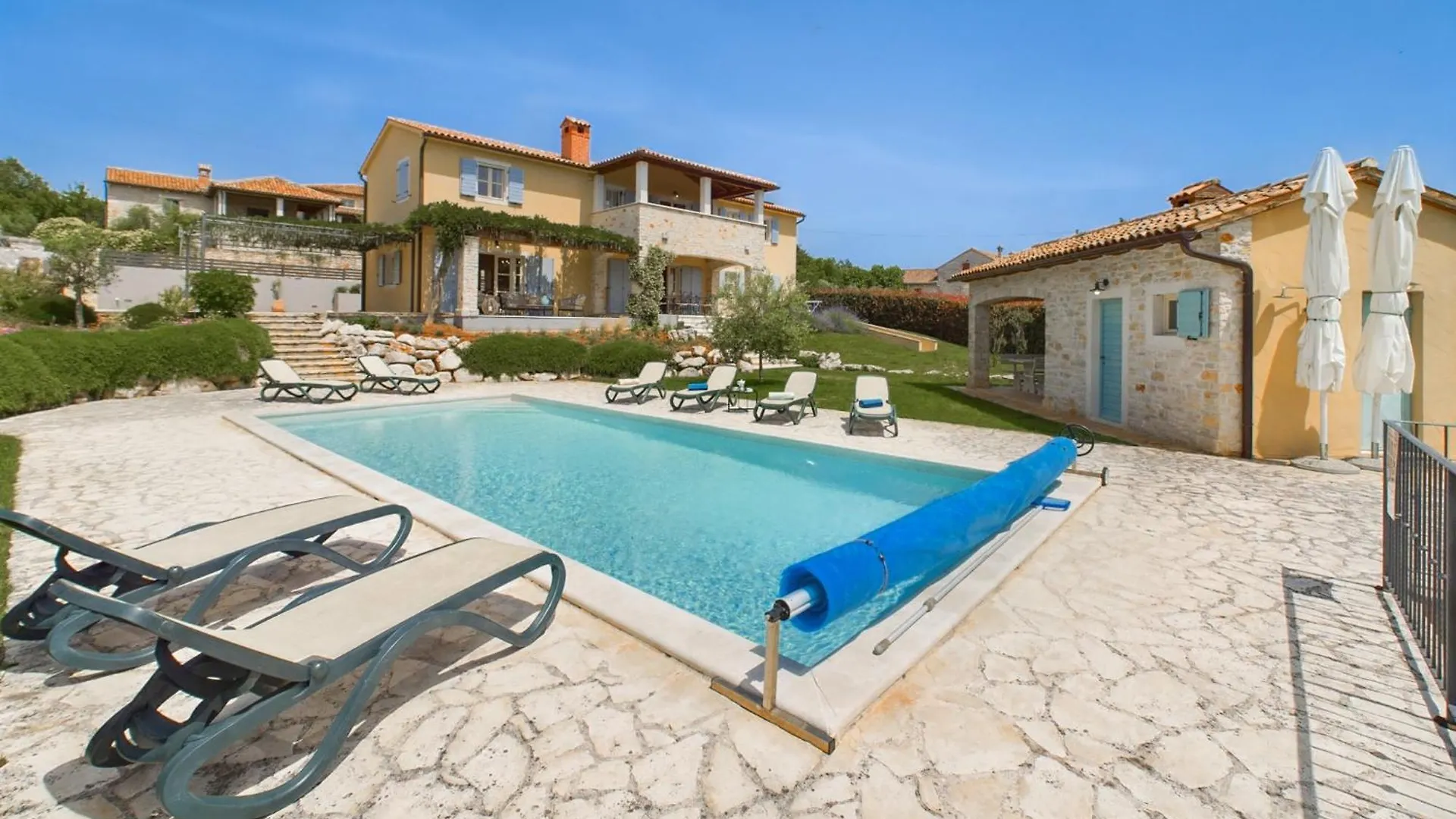 Villa Azzurra Heraki Sveti Lovrec Pazenaticki 0*,