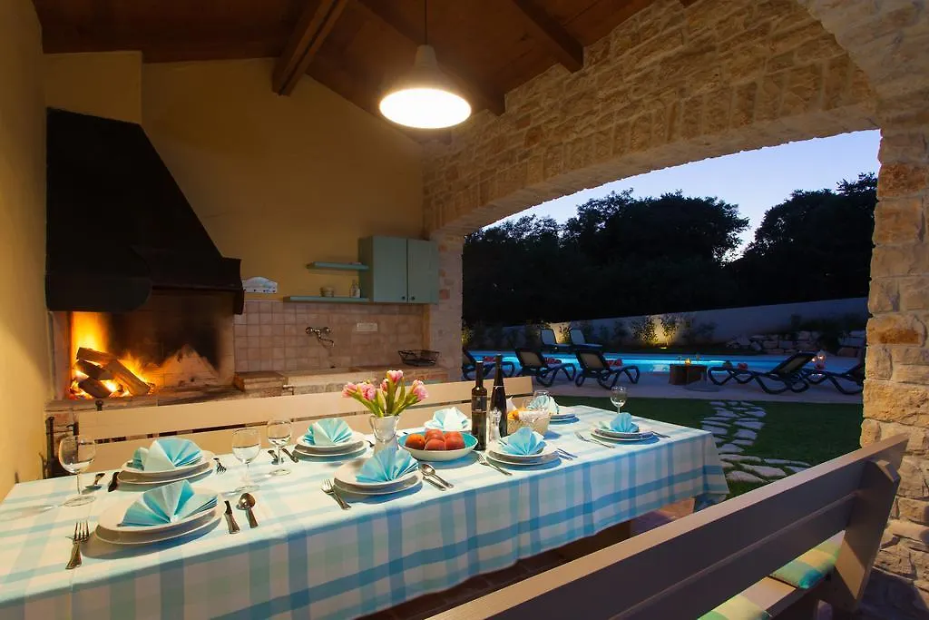 Villa Azzurra Heraki Sveti Lovrec Pazenaticki
