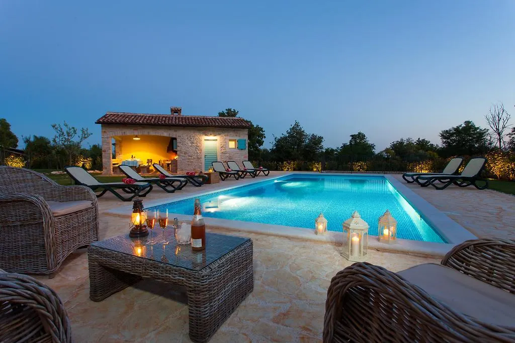 Villa Azzurra Heraki Sveti Lovrec Pazenaticki