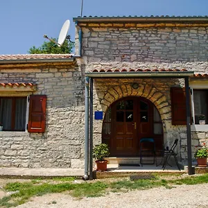 Heraki Apartment